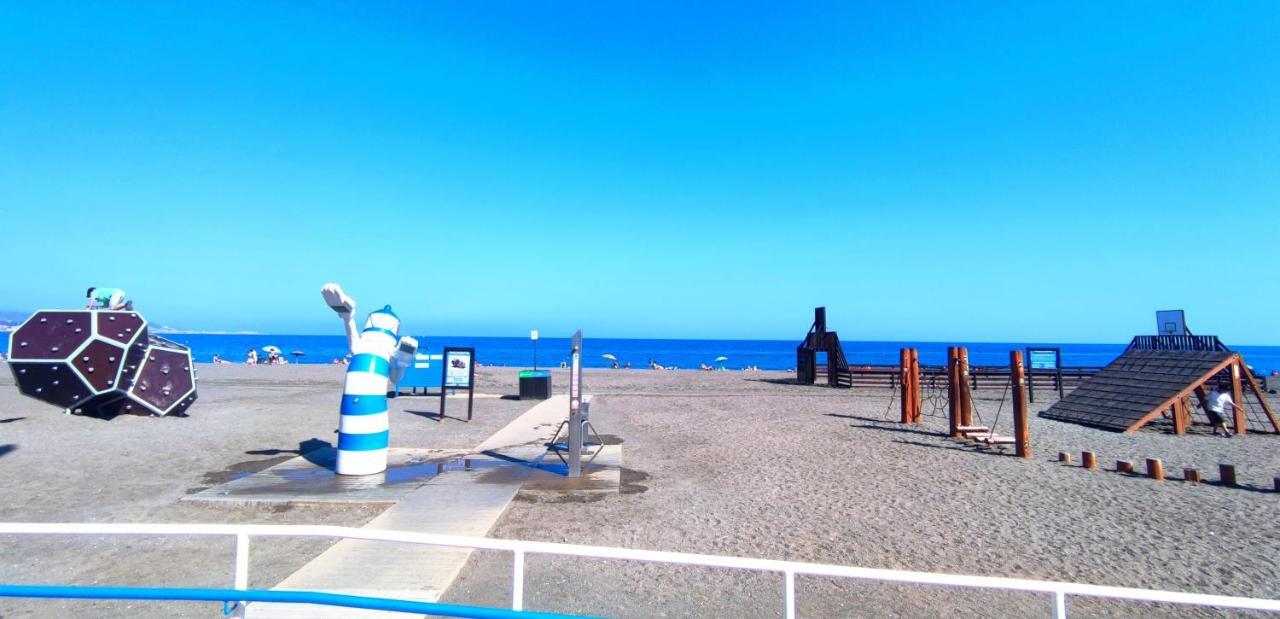 Luxury House Relax - Alojamientos La Torre Torre Del Mar Buitenkant foto