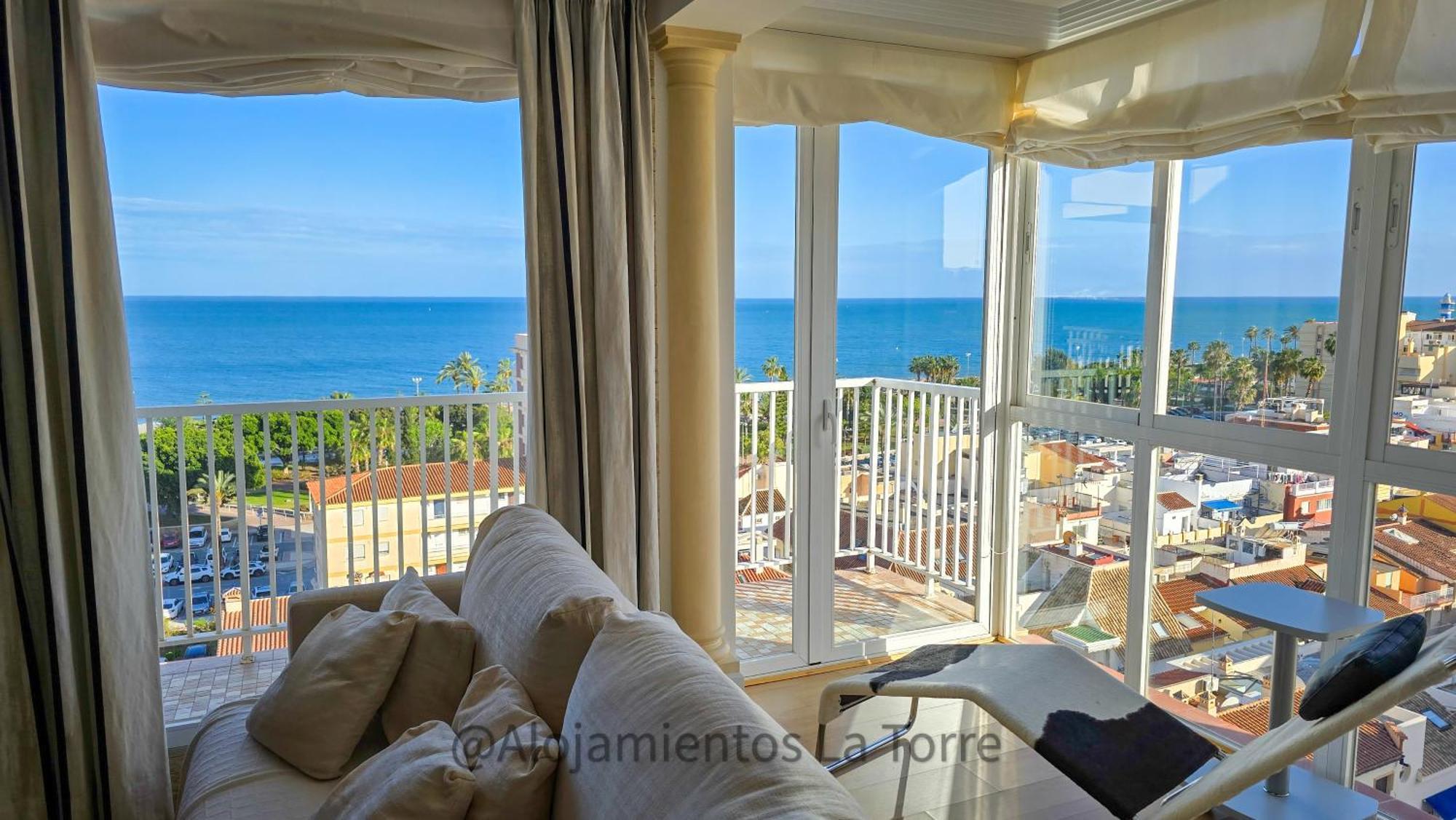 Luxury House Relax - Alojamientos La Torre Torre Del Mar Buitenkant foto